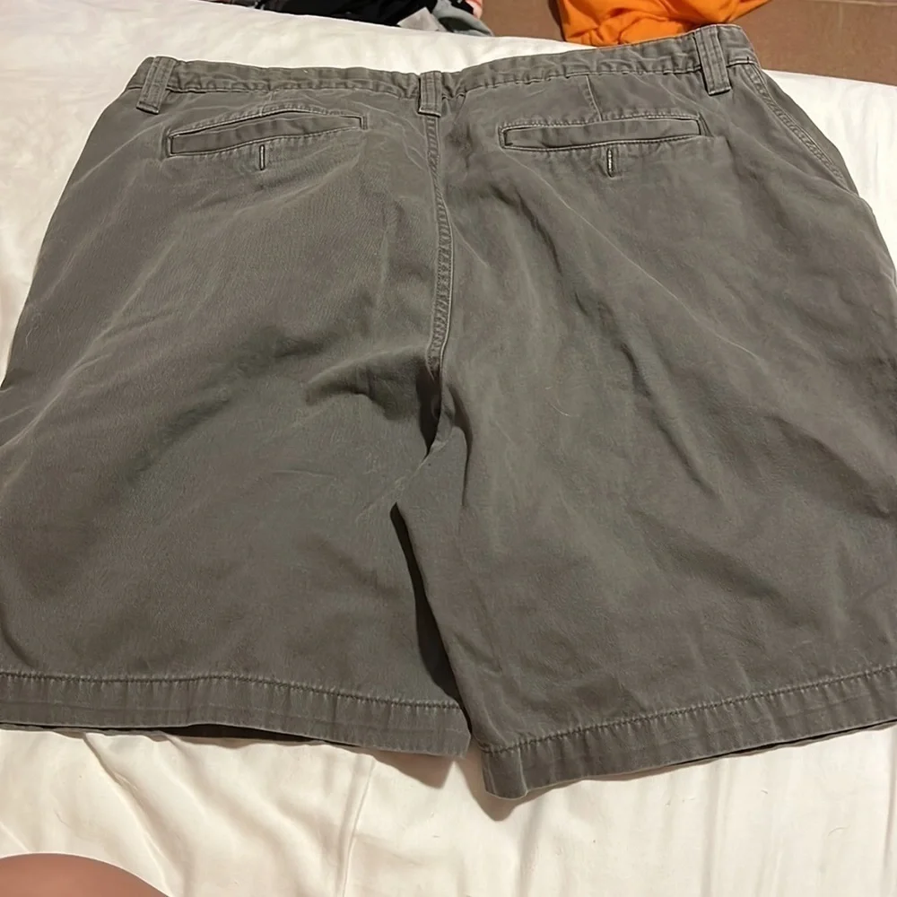 COPY - Size 36 gray shorts